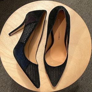Badgley Mischka suede stilettos 8 1/2 never worn!